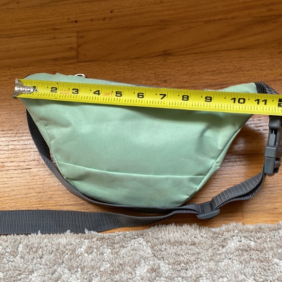 Everest Fanny Pack - Picture 10 of 12